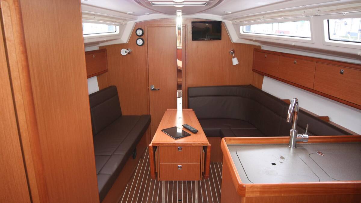 Bavaria Cruiser 34 Larabay