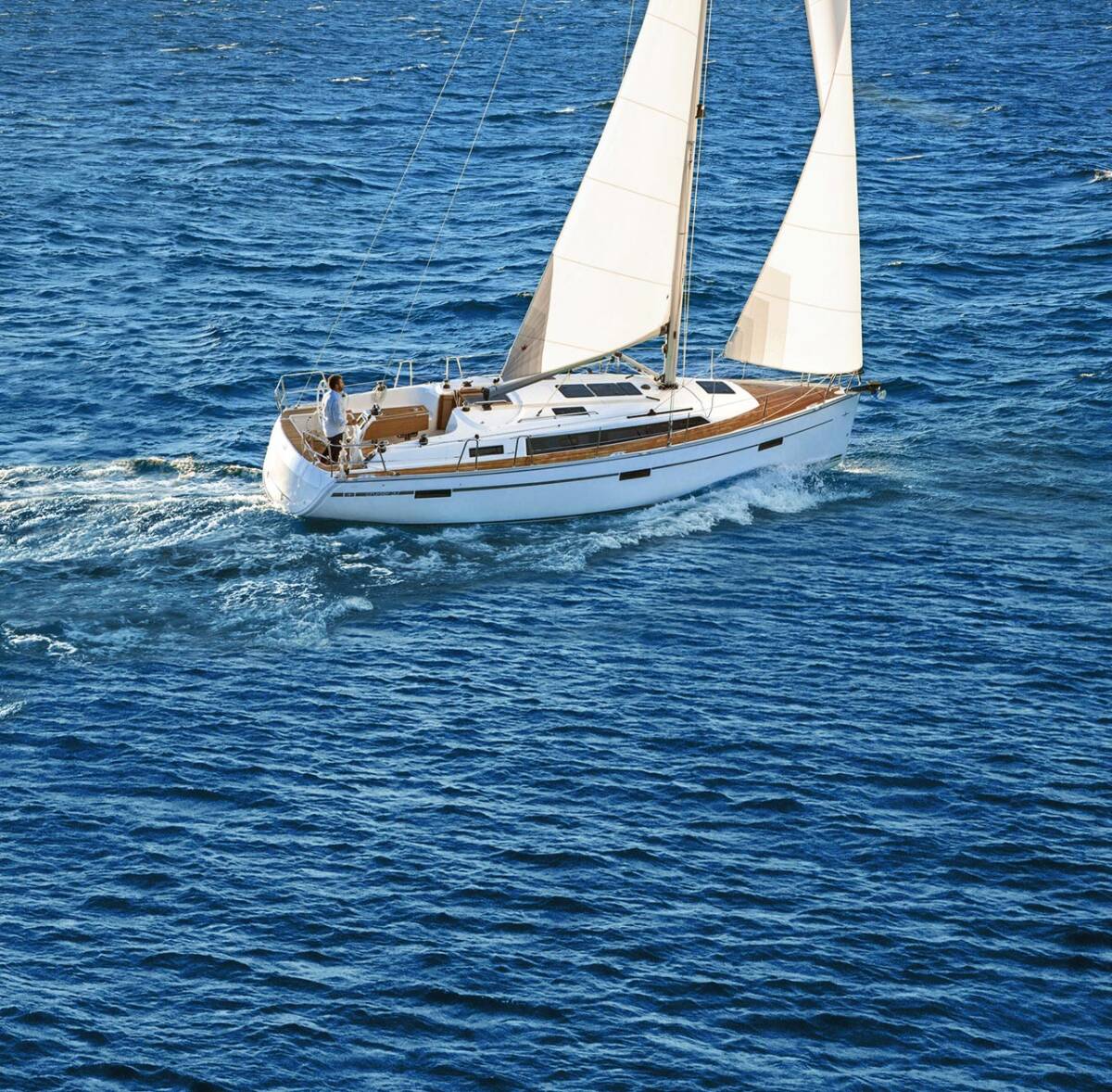 Bavaria Cruiser 37 Emira