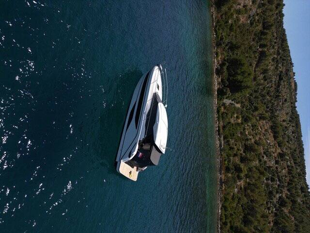 Bavaria SR38 Hard Top Hannah