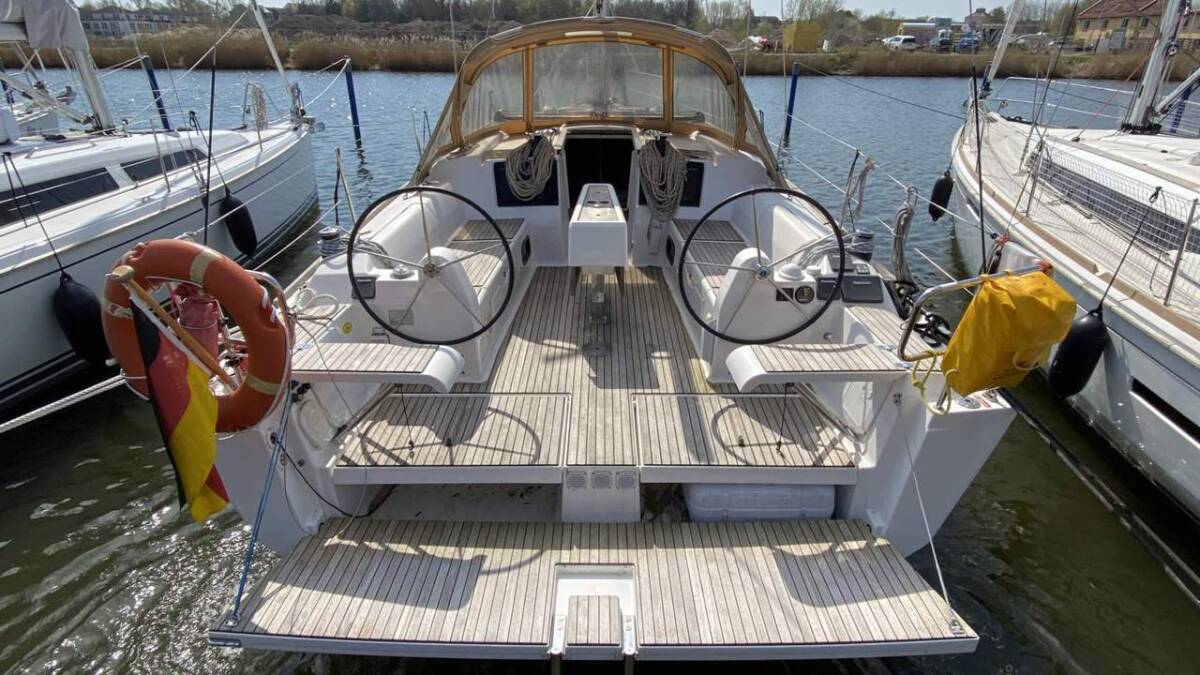 Dufour 382 GL Freedom