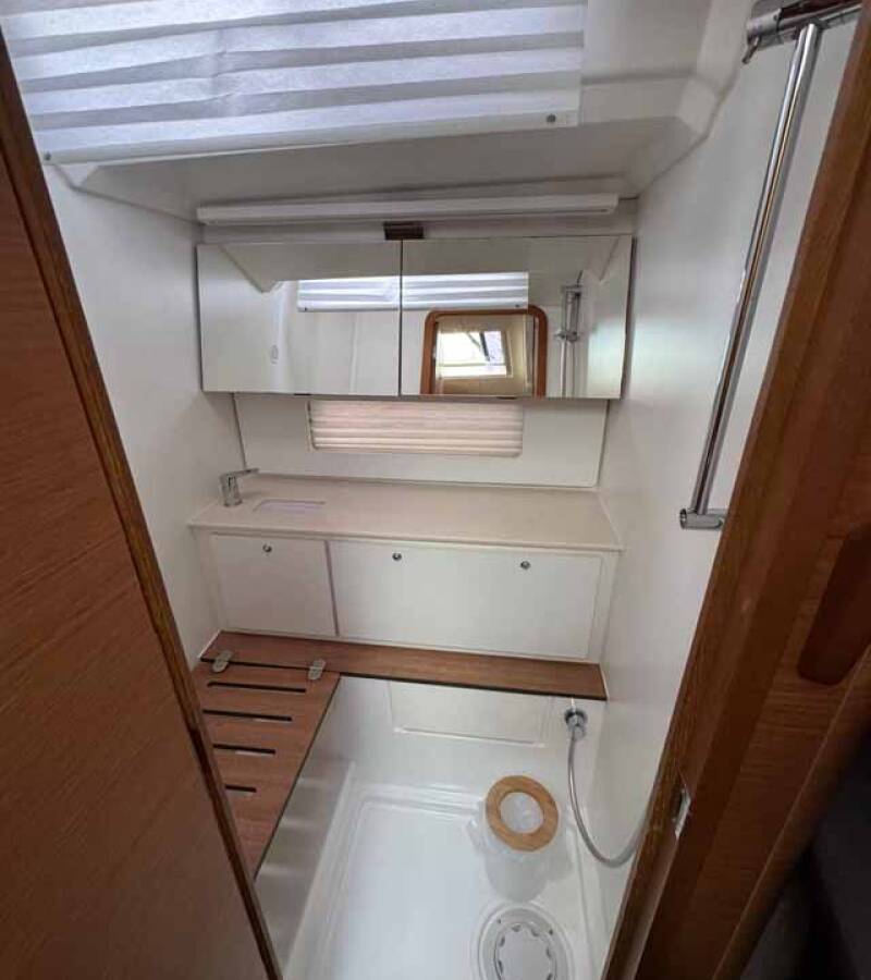 Dufour 41 Fuego del Viento