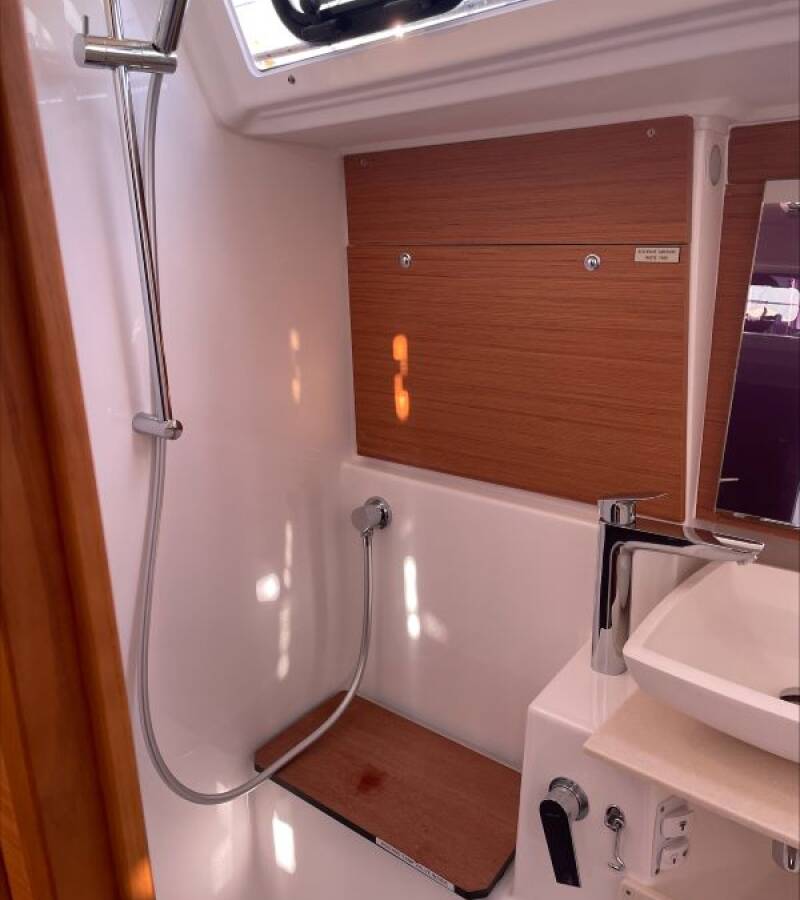 Dufour 430 Penelope