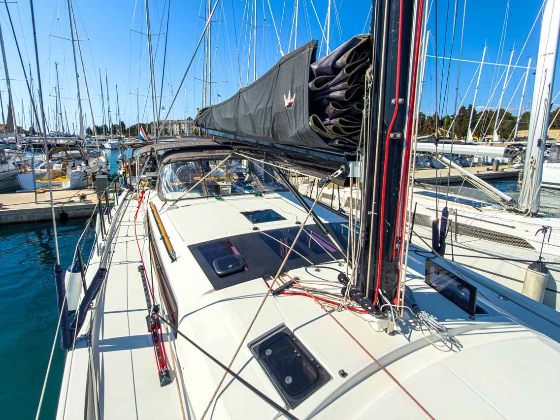 Dufour 470 performance Easy Eleven