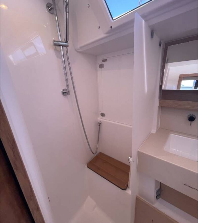 Dufour 470 Shandy Breeze