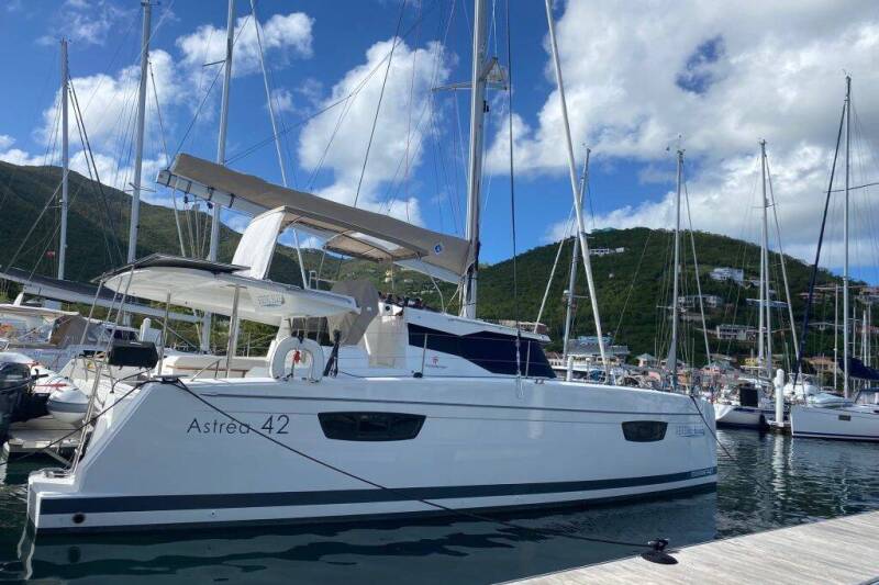 Fountaine Pajot Astrea 42 Maestro Serene Blue