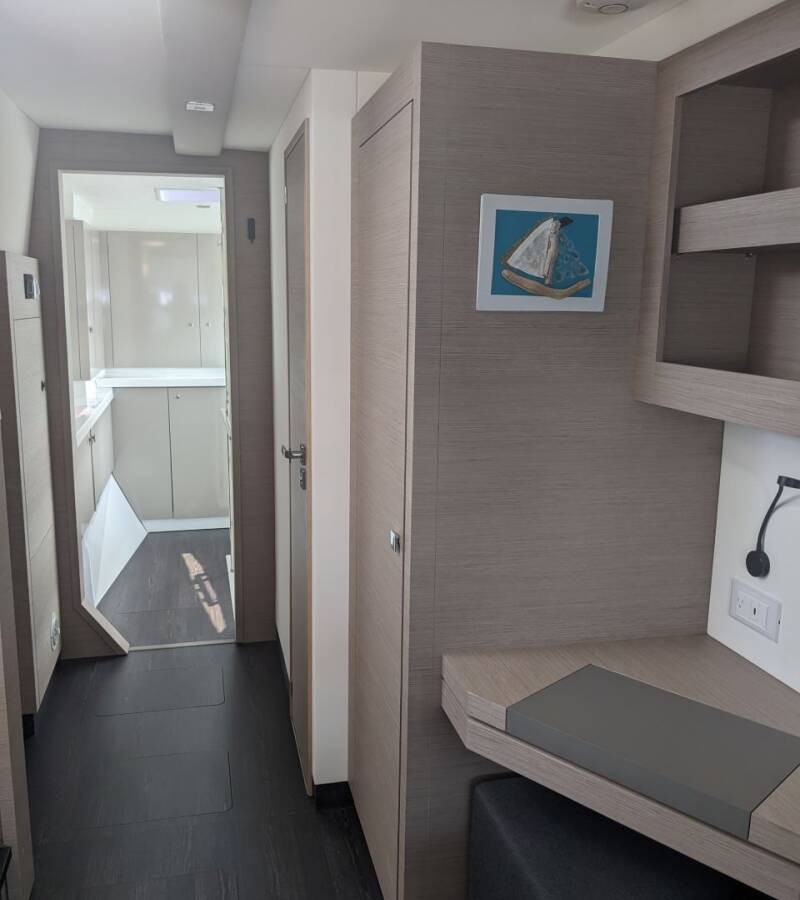 Fountaine Pajot Astrea 42 Maestro Wayfinder
