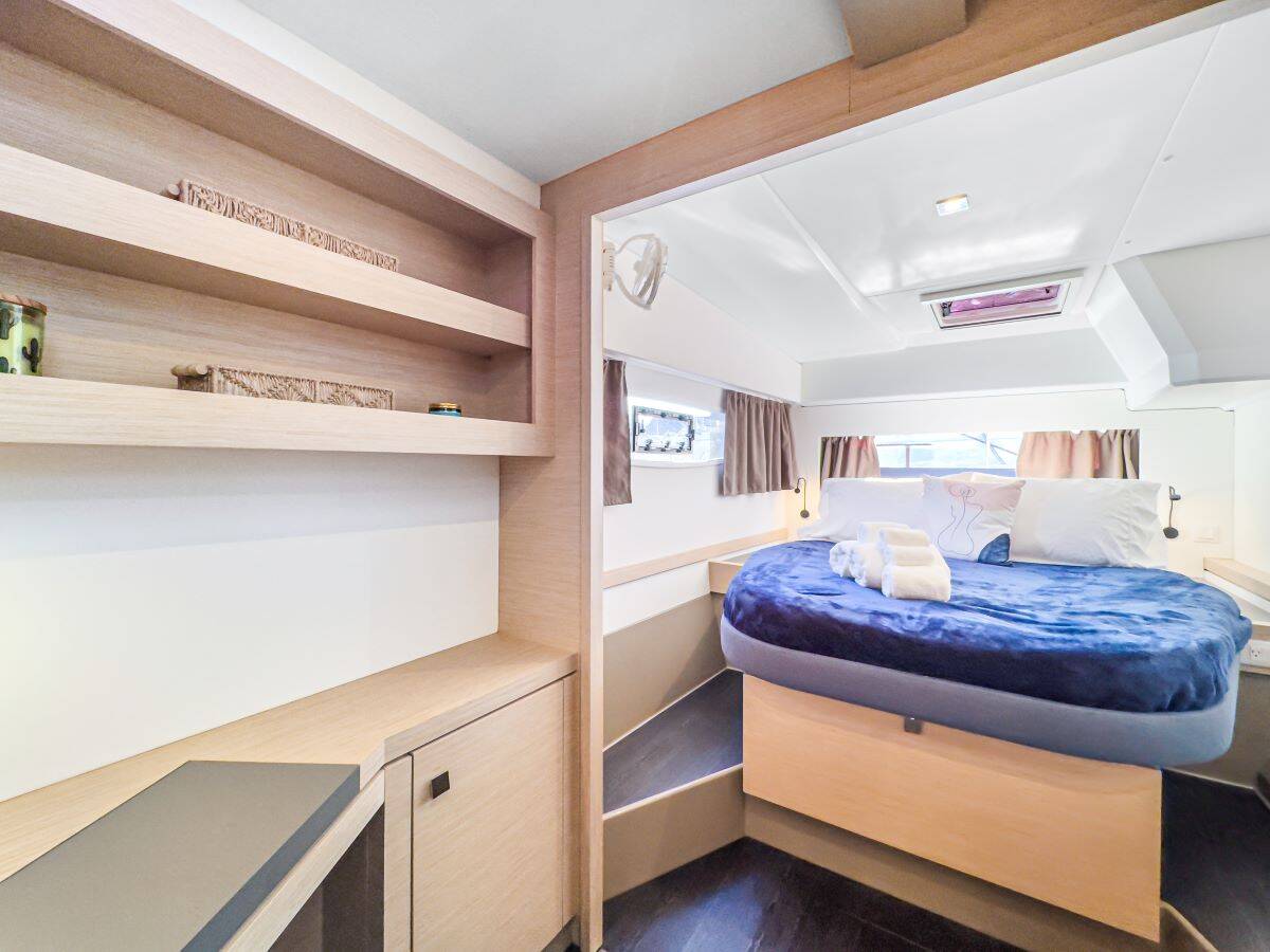 Fountaine Pajot Astrea 42 Maestro Serenity Now