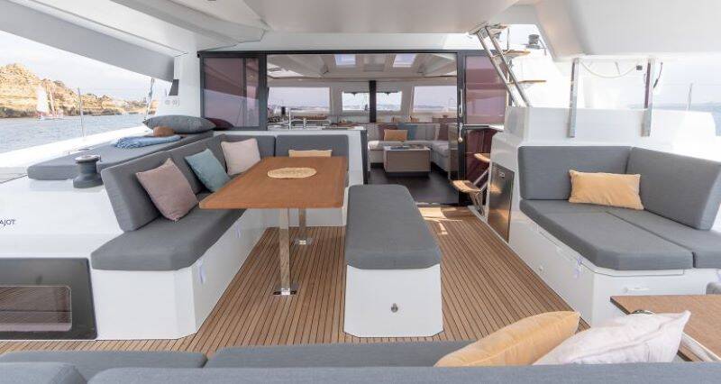 Fountaine Pajot Elba 45 Fiyolo