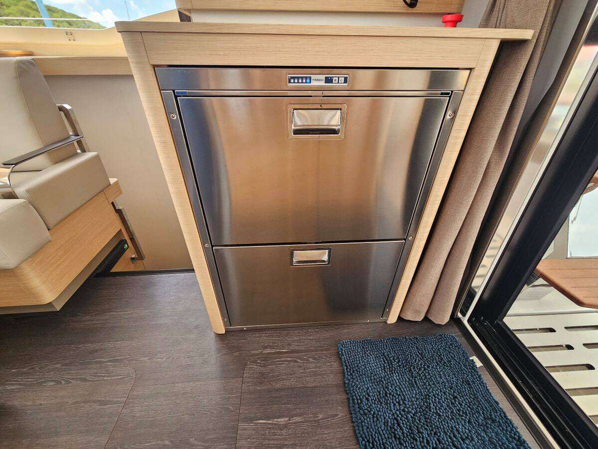 Fountaine Pajot FP 41 Maesto 3 Cost of Carey