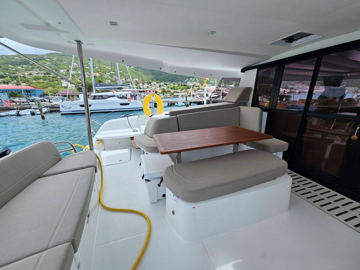Fountaine Pajot FP 41 Maesto 3 Moonlight