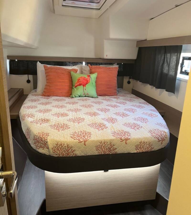 Fountaine Pajot Isla 40 Scarlet Ibis