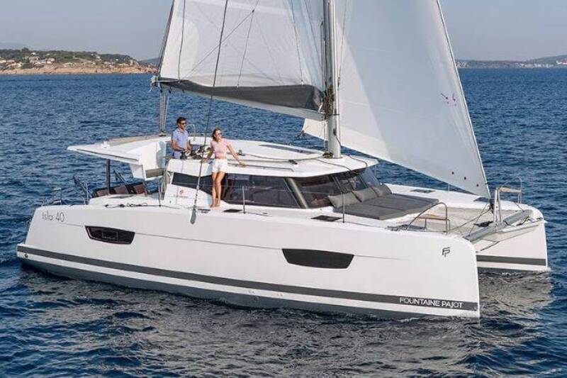 Fountaine Pajot Isla 40 Island Curtisea