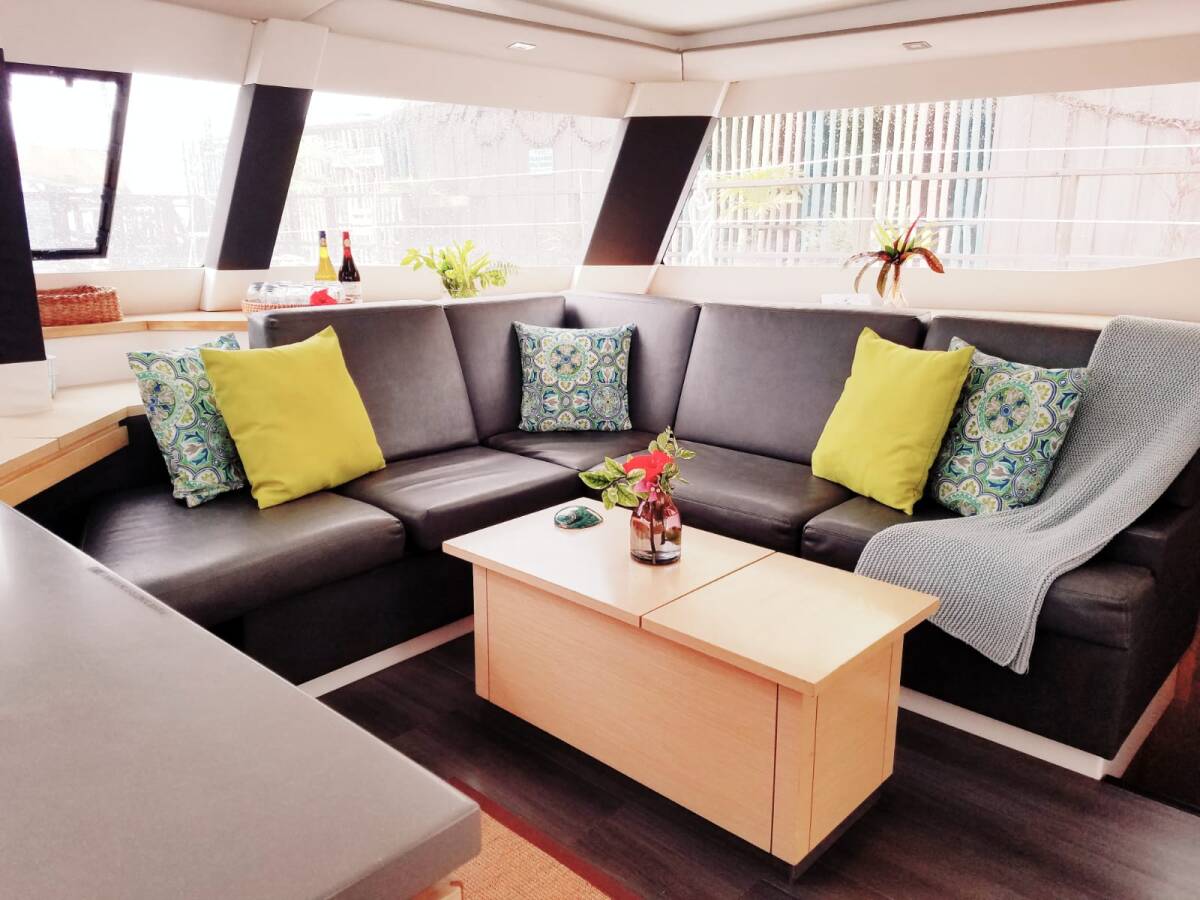 Fountaine Pajot Saba 50 Quintet Nowhere