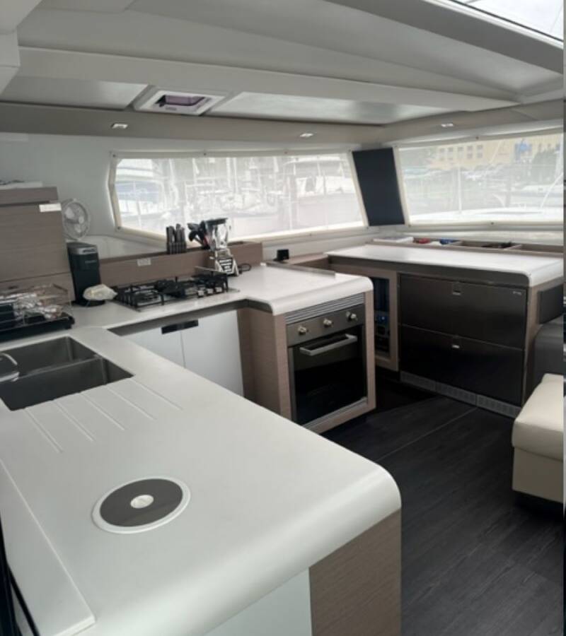 Fountaine Pajot Tanna 47 Zensation