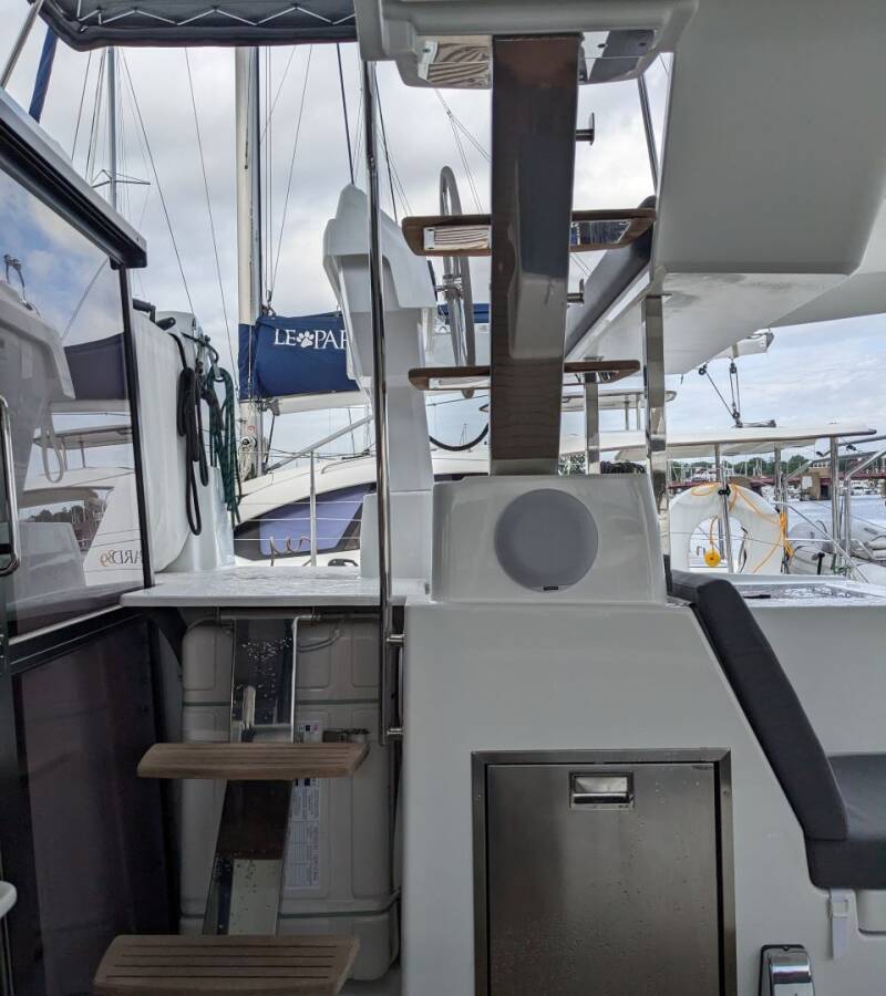 Fountaine Pajot Tanna 47 Dragonfly