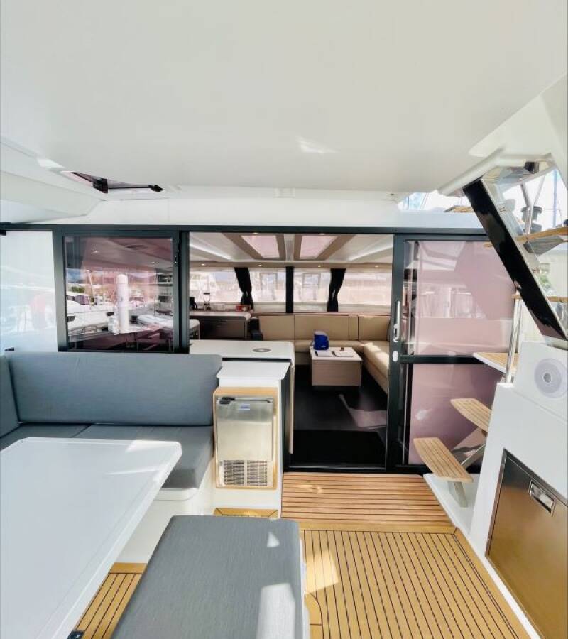 Fountaine Pajot Tanna 47 Runny Babbit