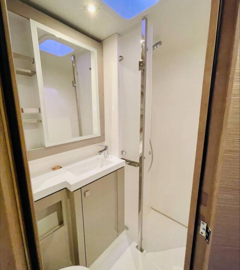 Fountaine Pajot Tanna 47 Runny Babbit