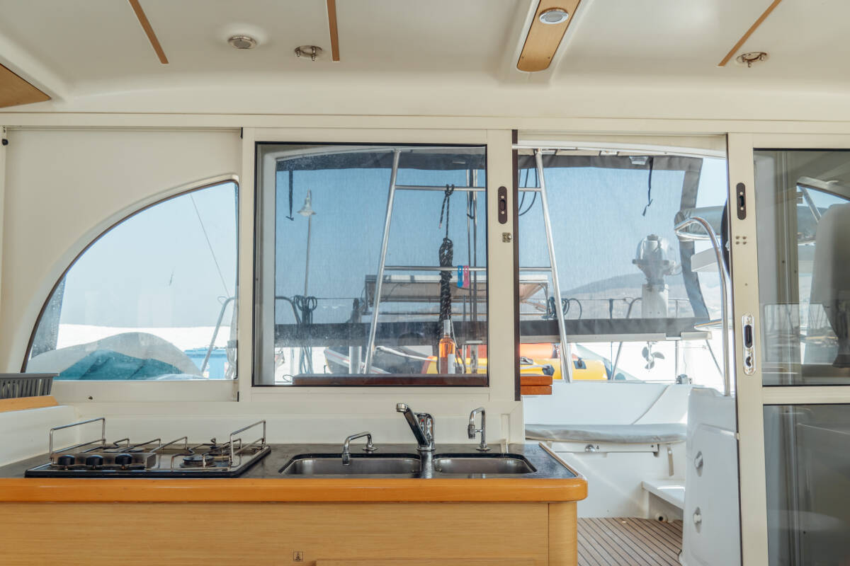 Lagoon 380 S2 Nefertiti