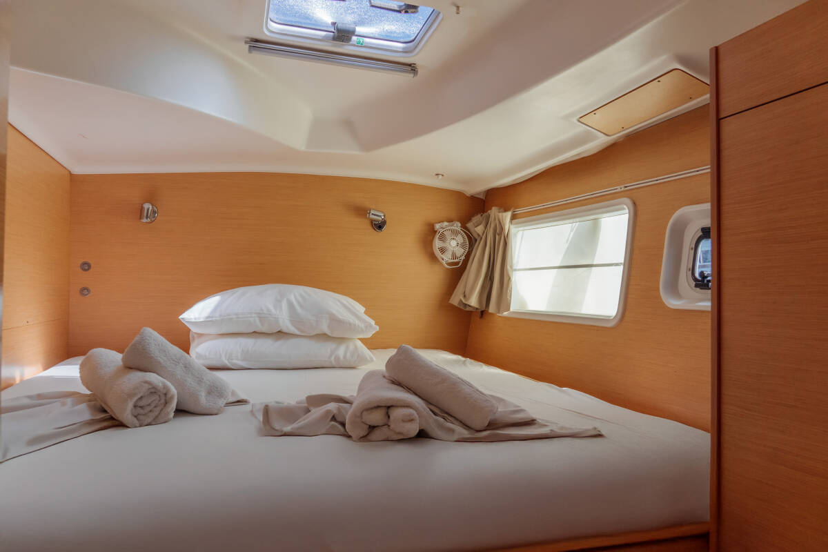 Lagoon 380 S2 Nefertiti