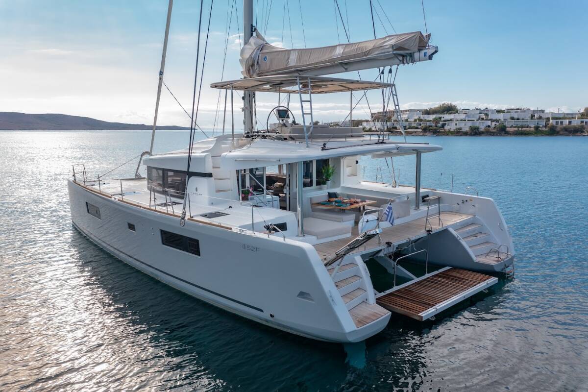 Lagoon 52 F Madinina