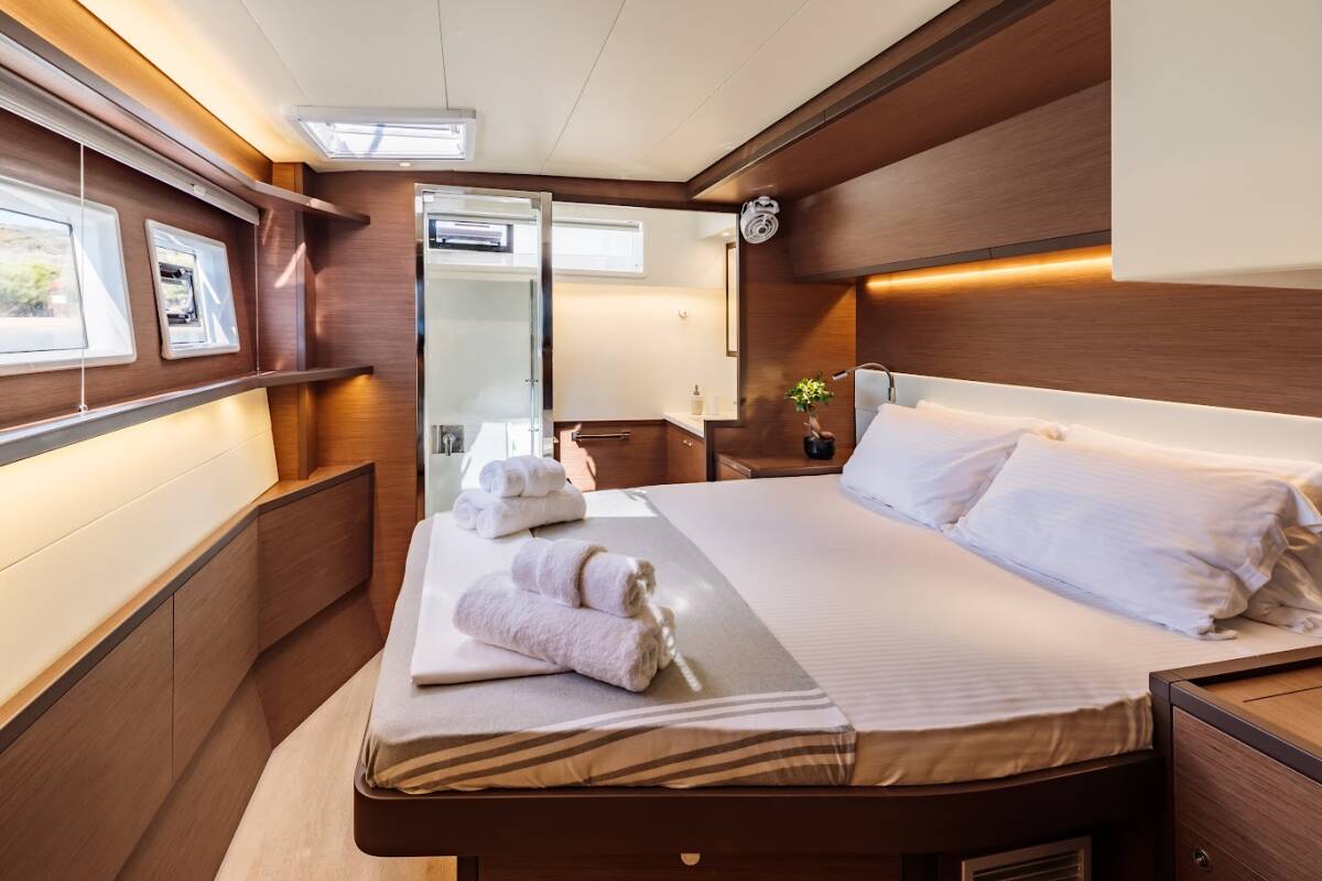 Lagoon 52 F Madinina