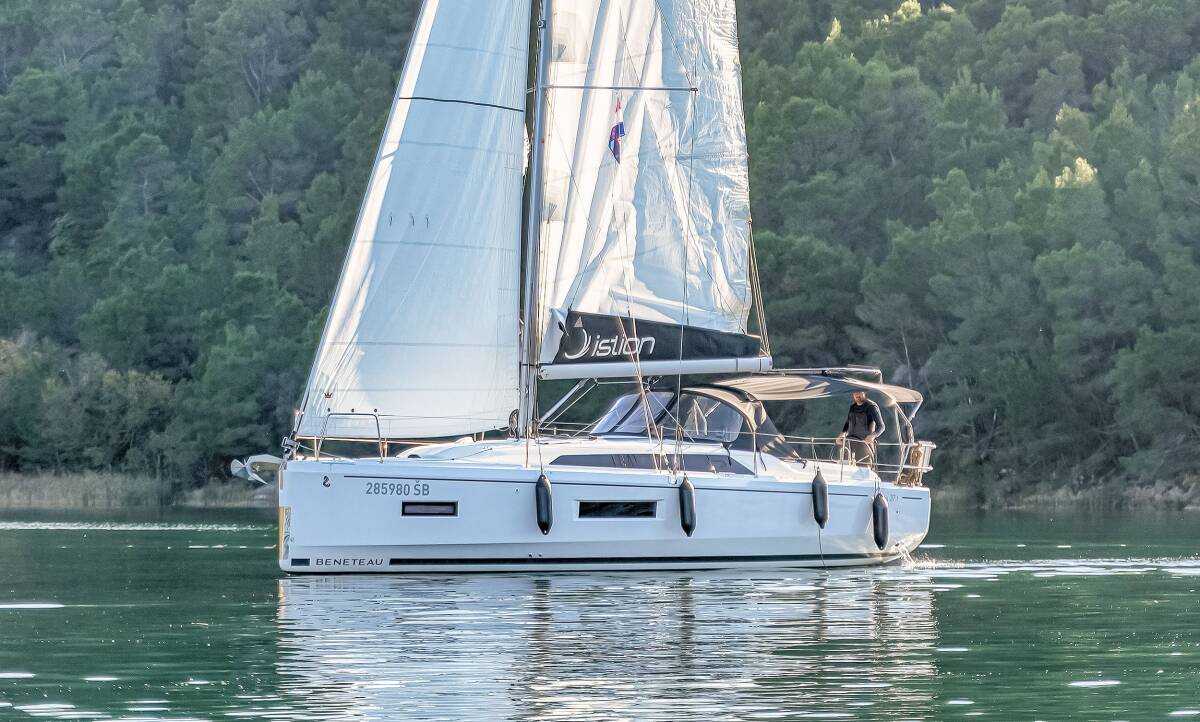 Oceanis 37.1 First Dream