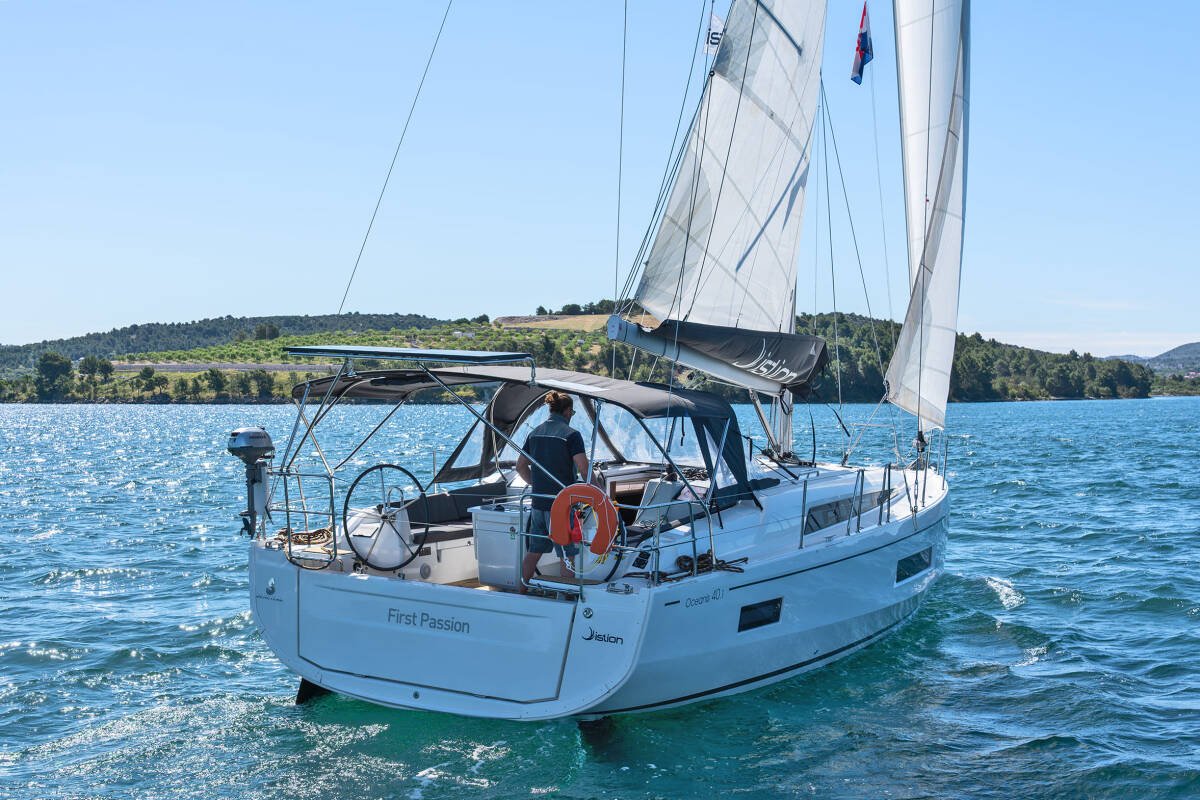 Oceanis 40.1 First Passion