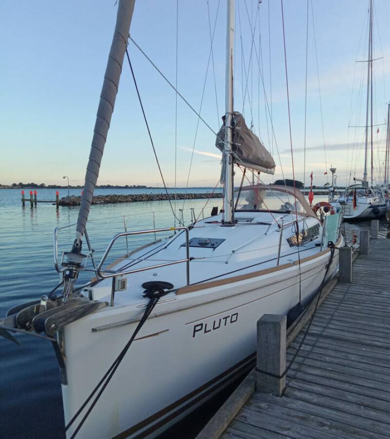 Sun Odyssey 379 Pluto