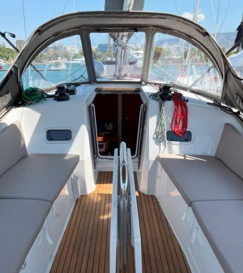 Sun Odyssey 380 Ethra
