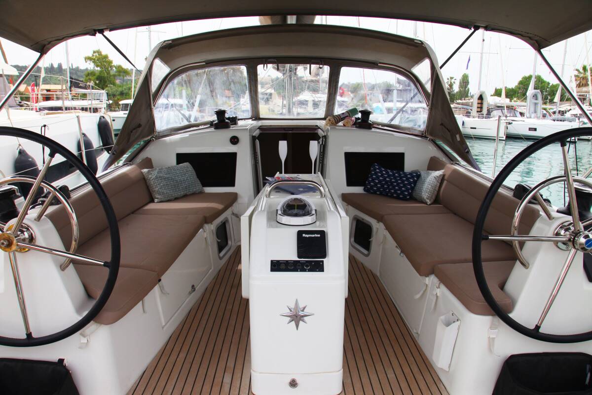 Sun Odyssey 410 Barracuda