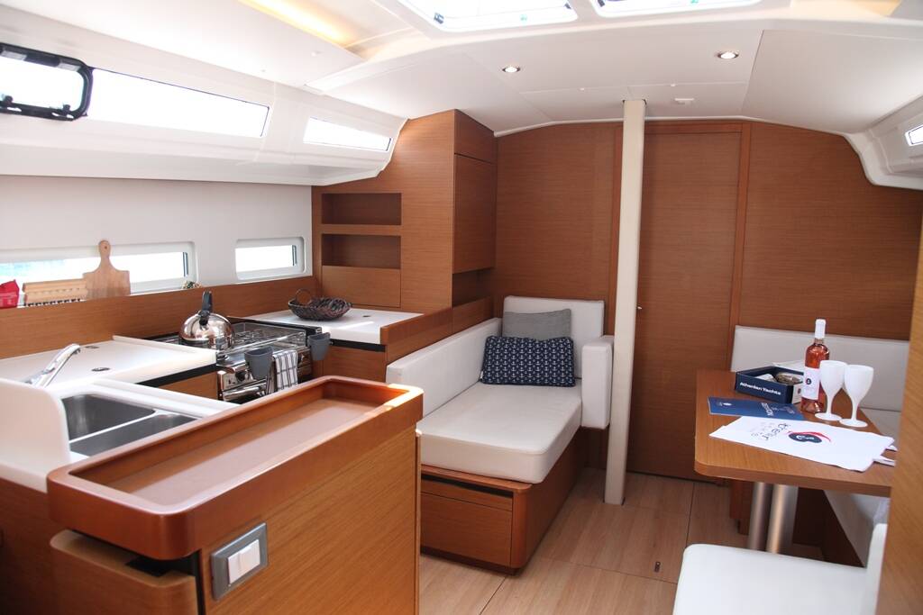 Sun Odyssey 410 Pangeo
