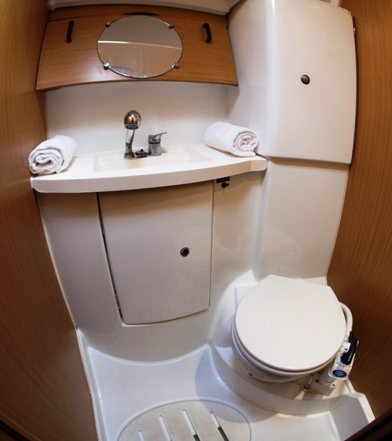 Sun Odyssey 42i Best Men