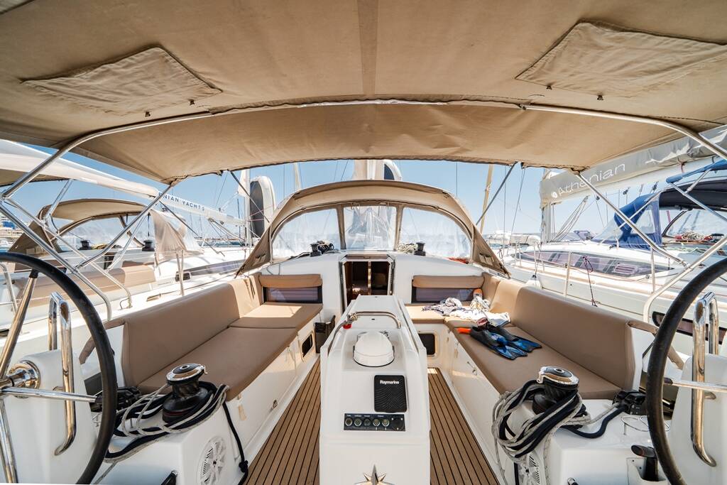 Sun Odyssey 440 Orfeas