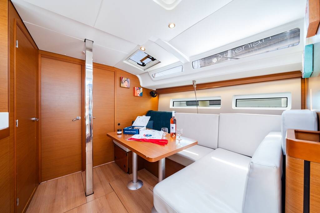 Sun Odyssey 440 Orfeas
