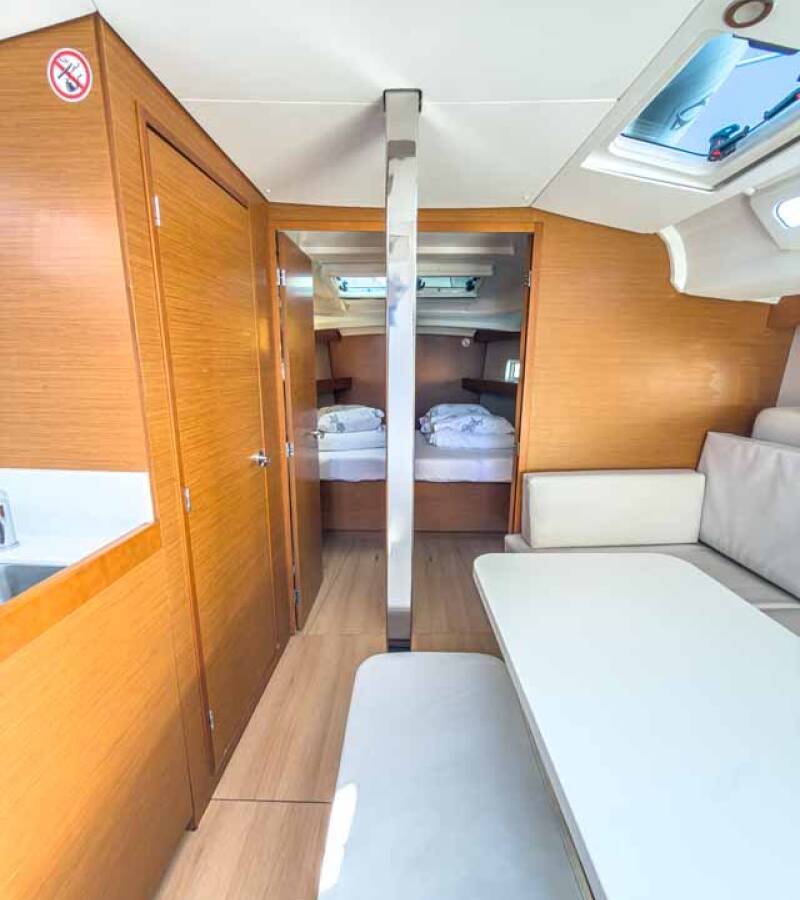 Sun Odyssey 440 Sigma Kiss