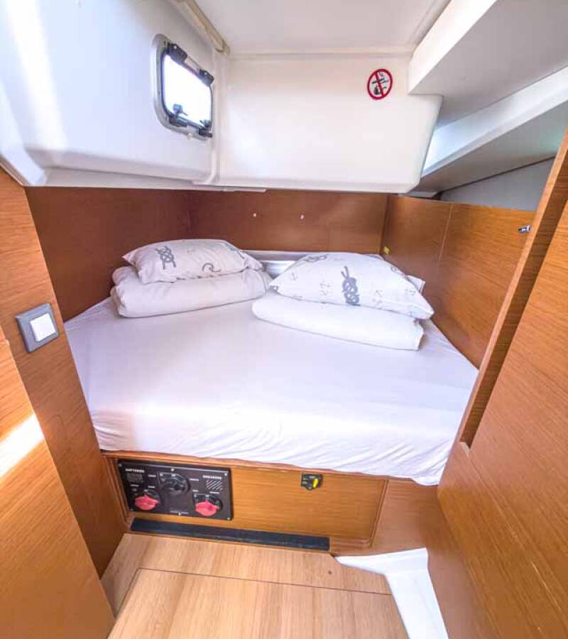 Sun Odyssey 440 Sigma Kiss