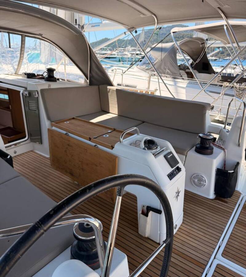 Sun Odyssey 490 La Vita e Bella