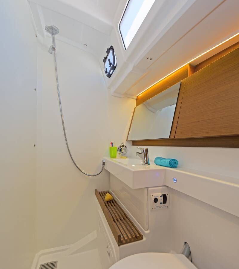 Sun Odyssey 490 Captain George