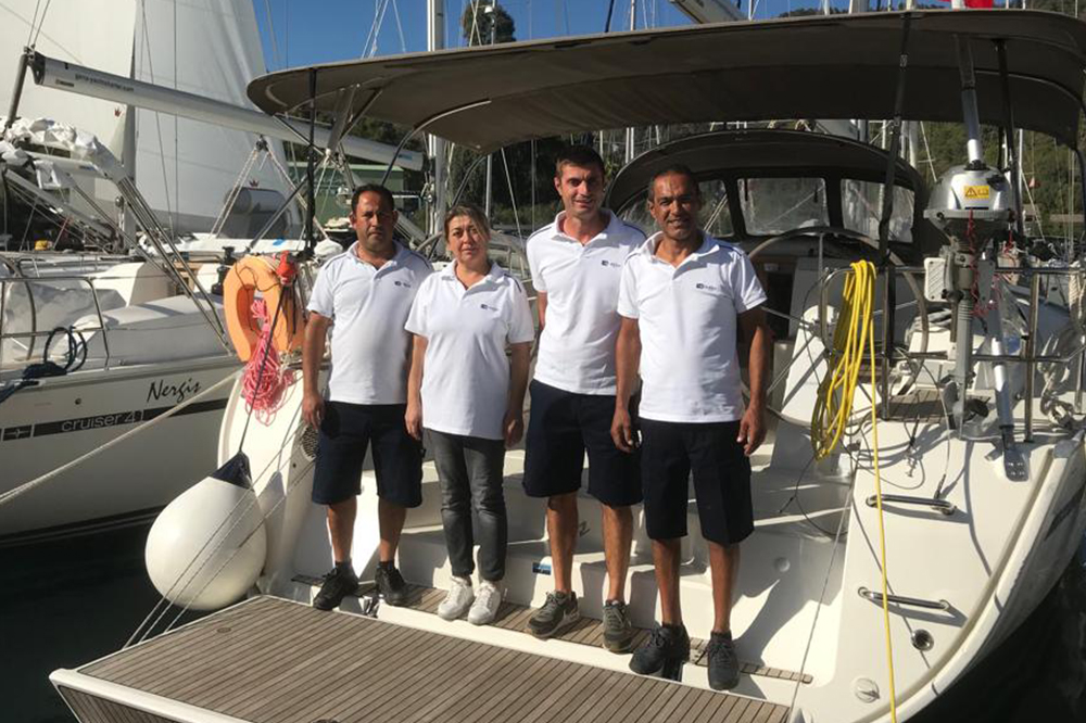 Das Team der Pitter Yachtcharter in Göcek Mucev Marina